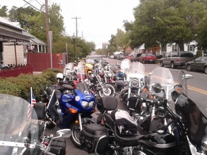 Bikers stage poker run for Manna