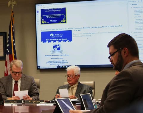 Image of the Board of Trustees.